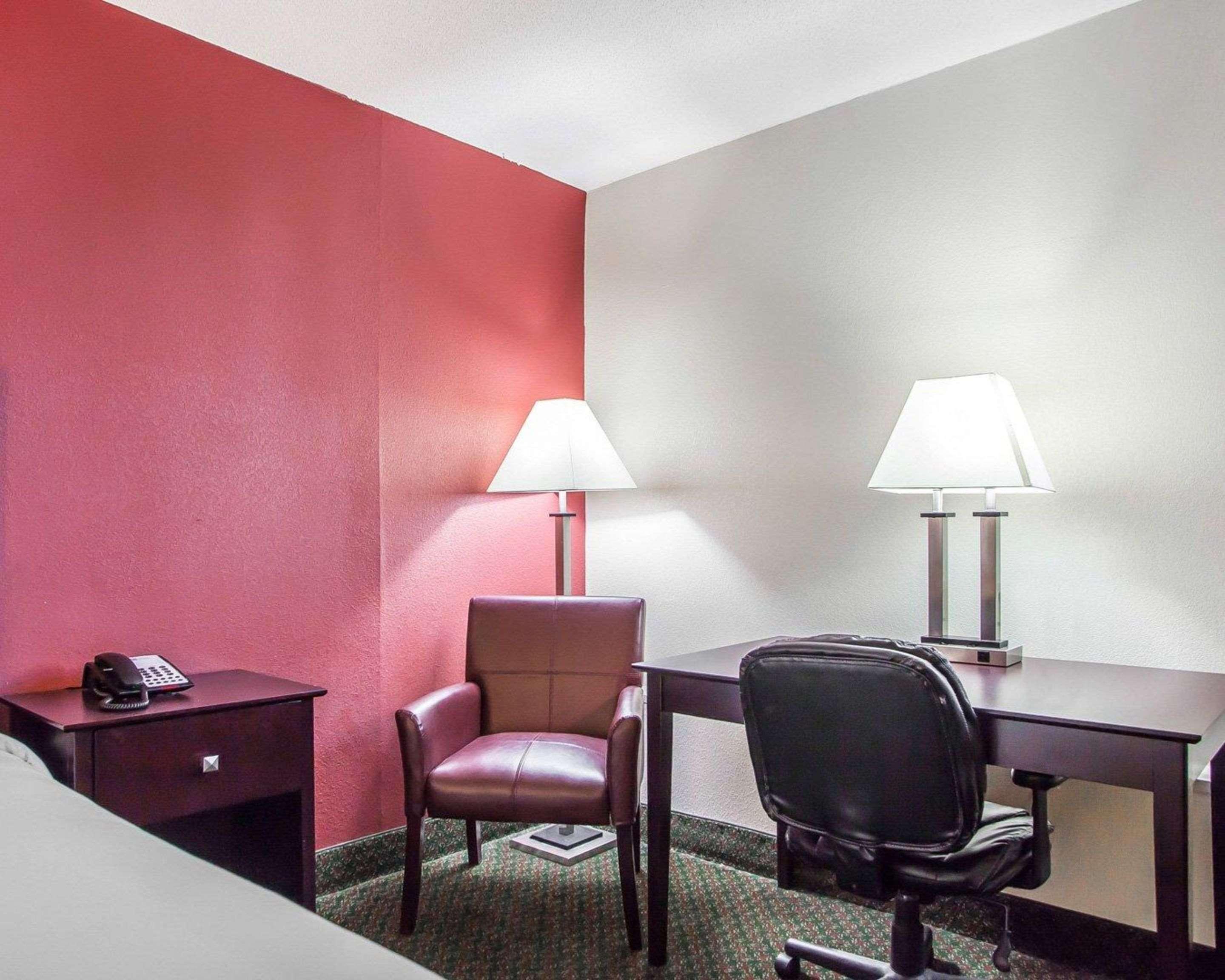 Comfort Inn & Suites Wyomissing-Reading 외부 사진