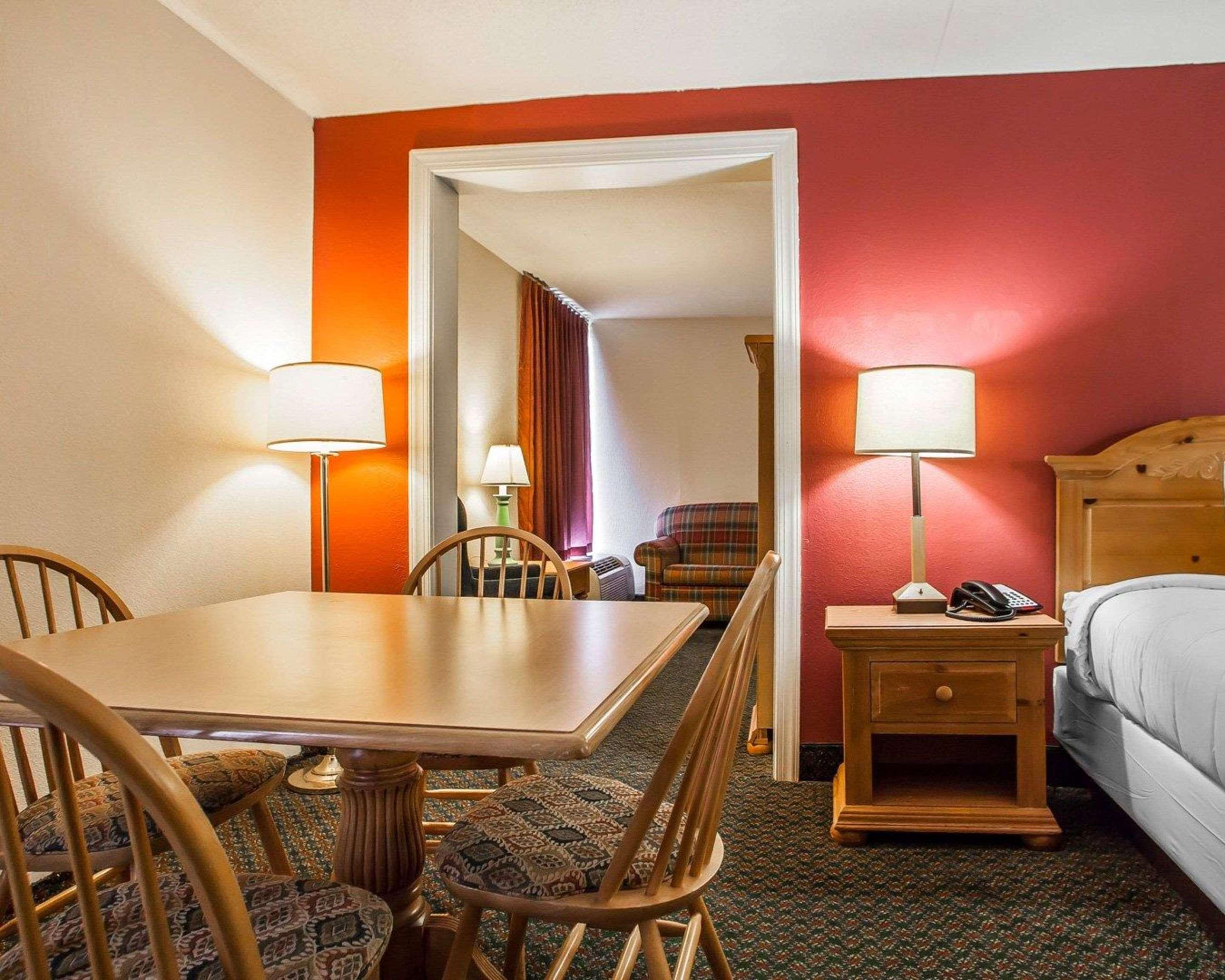 Comfort Inn & Suites Wyomissing-Reading 외부 사진