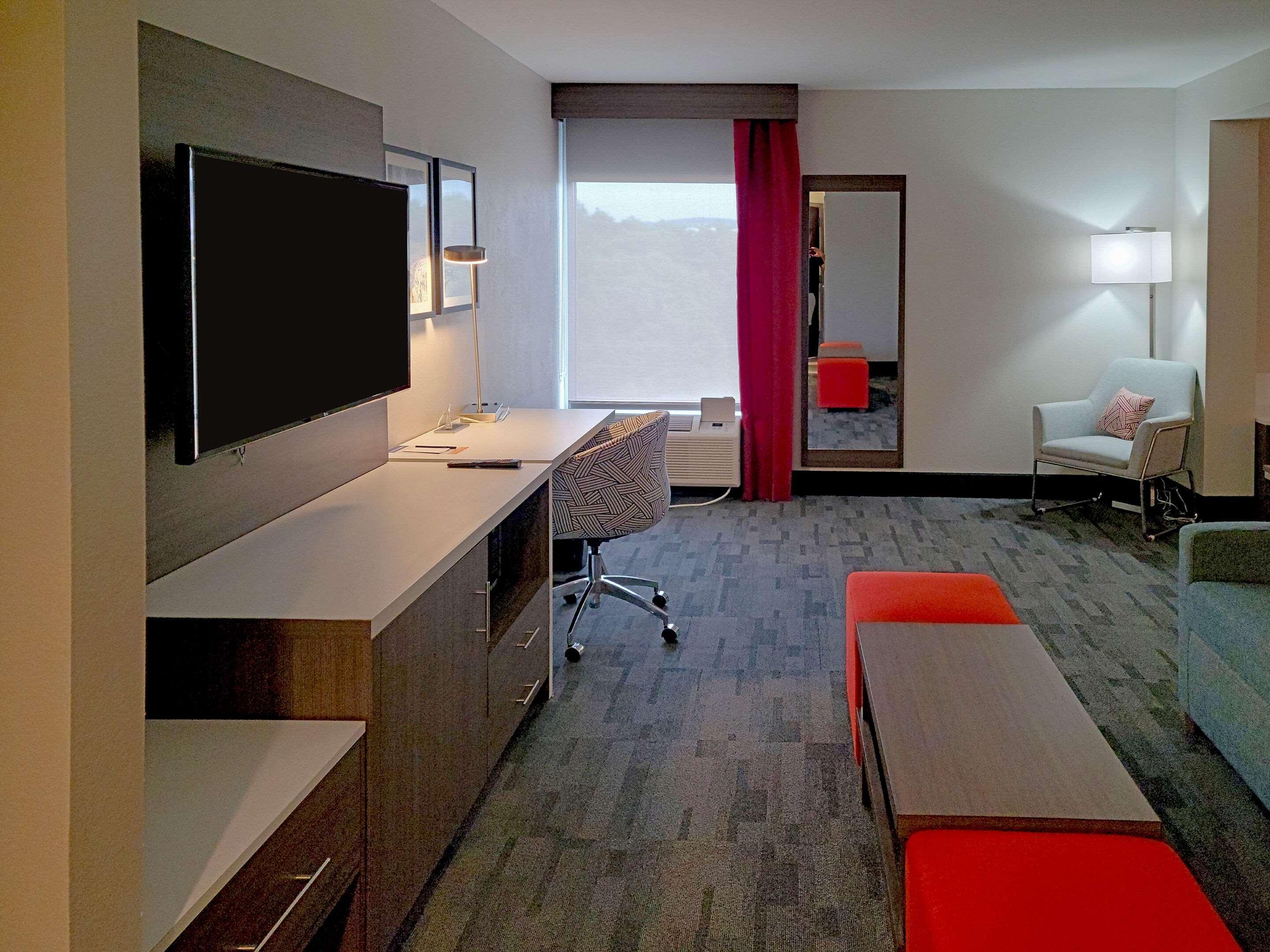 Comfort Inn & Suites Wyomissing-Reading 외부 사진