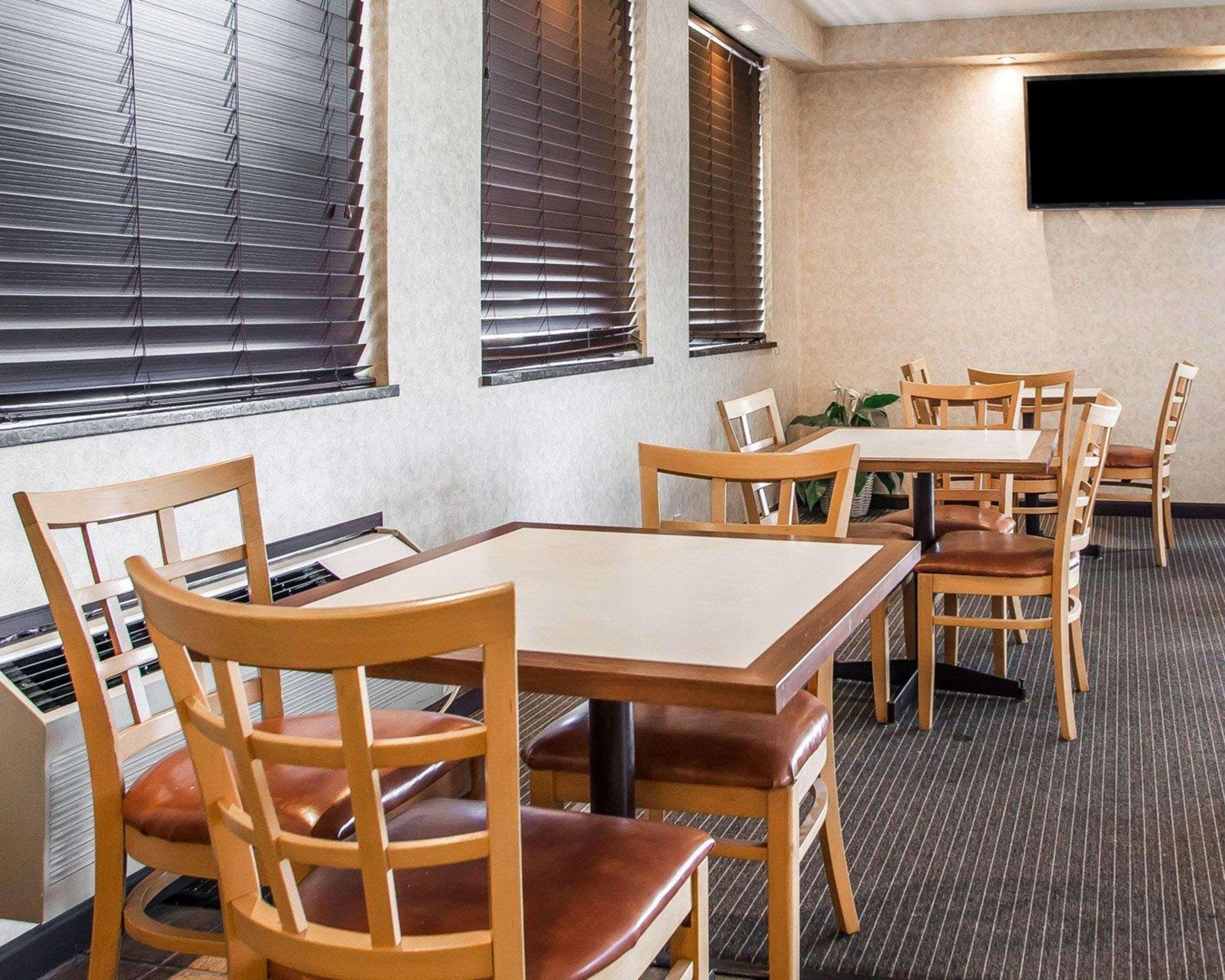 Comfort Inn & Suites Wyomissing-Reading 외부 사진